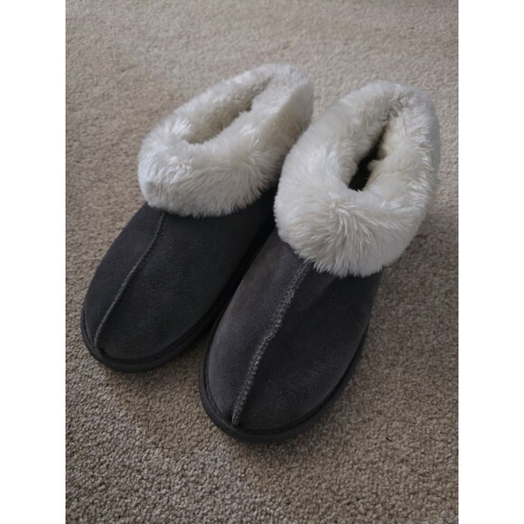 Tamarac Shoes - Tamarac Slippers 8 Genuine Shearling Lining Gray Suede Size 8 Luxury New